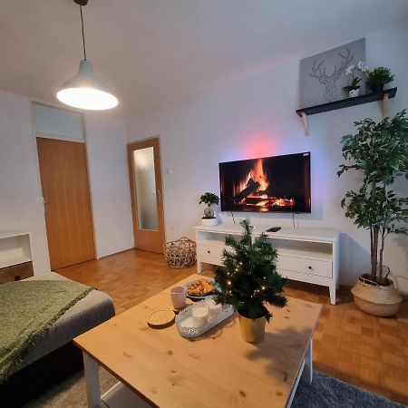 Apartment Gulek Zreče Exteriör bild
